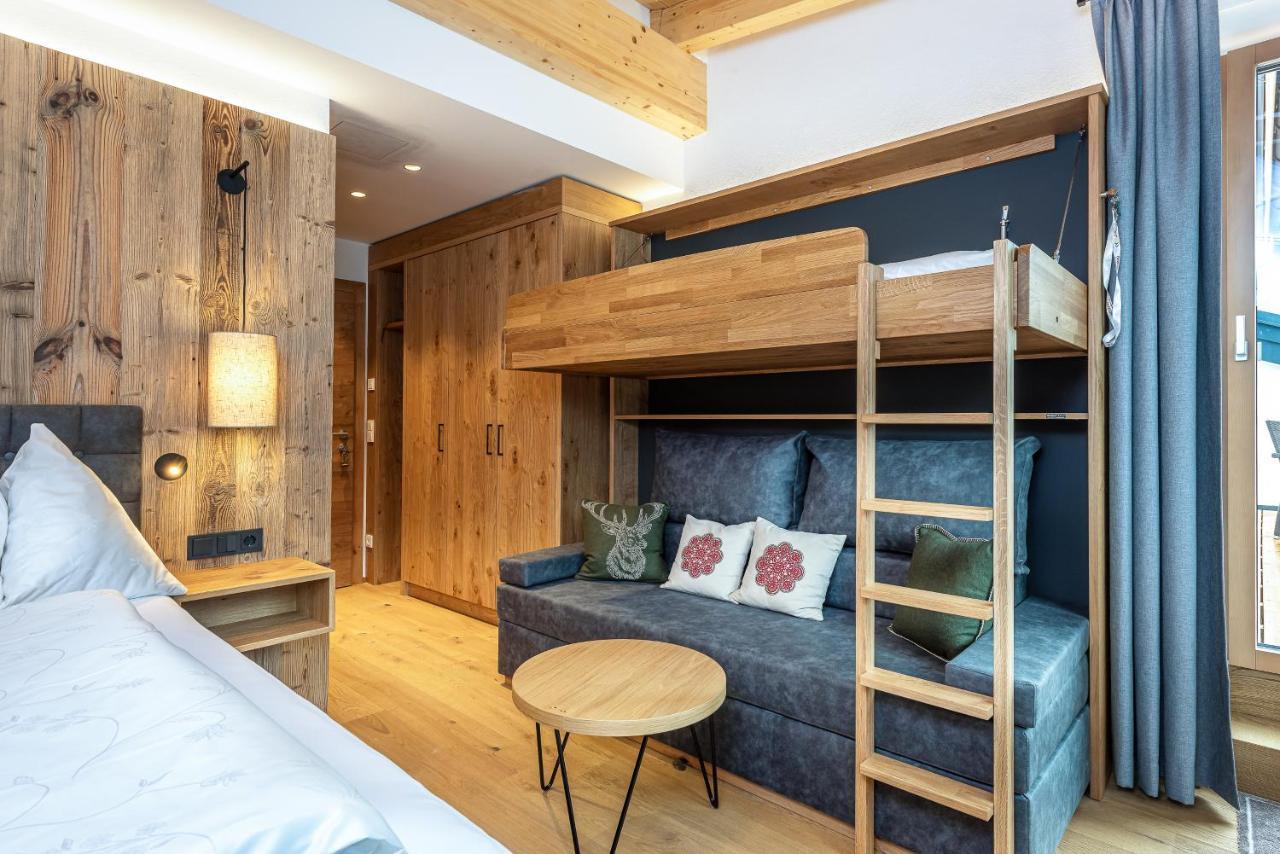 Hotel Goldener Stern Абтенау Экстерьер фото